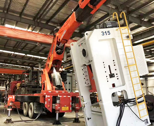 琼中提升工作效率，选择优质折臂吊租赁服务