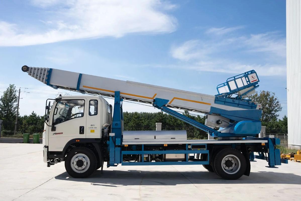 琼中云梯上料车租赁费用