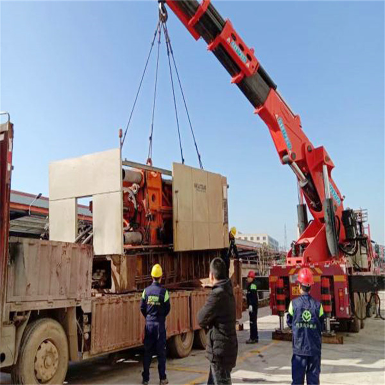 琼中折臂随车吊出租