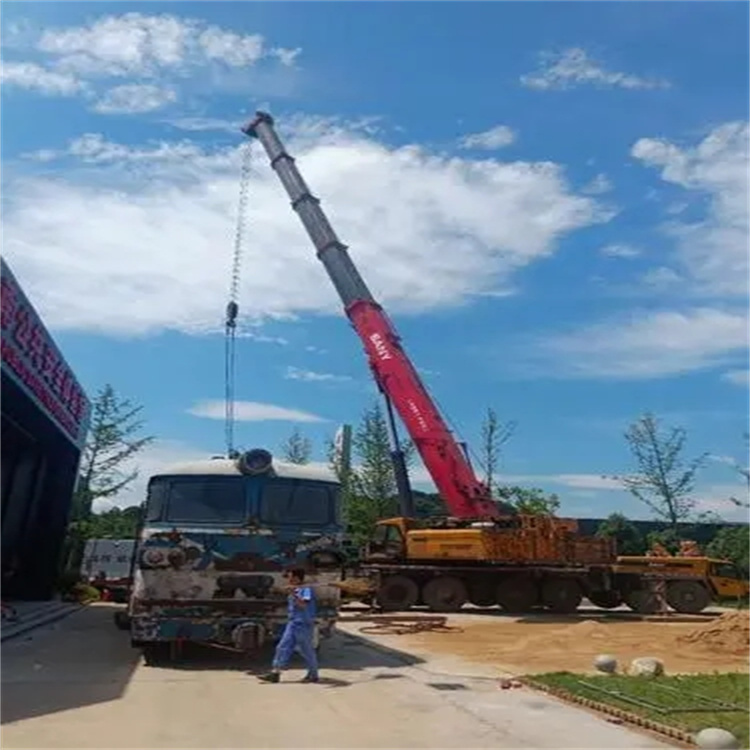 琼中吊车出租｜16吨汽车吊｜工地吊装/设备吊运｜灵活调度_专业团队