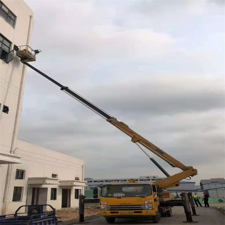 琼中附近高空车出租|市政施工/设备安装专用|随叫随到|亿立达设备租赁